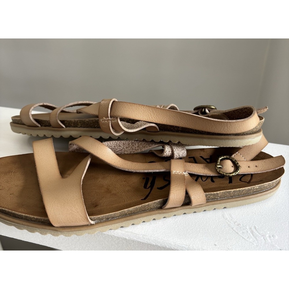 blowfish‎ shoes for women Miranda Leather Size 10 Spot On Strap Beach Resortwear